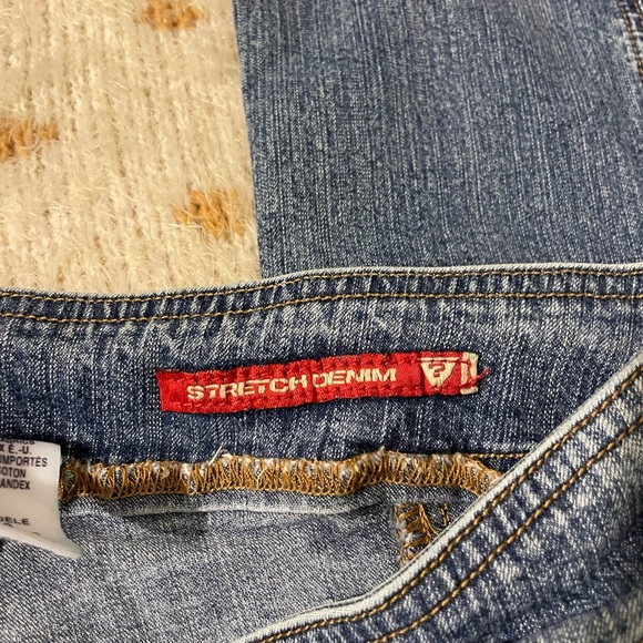 GUESS USA - Picture 9 of 9